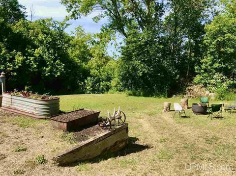 6397 State St, Garden, MI 49835 photo 7