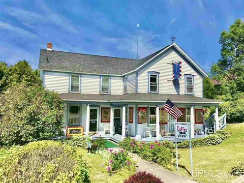 6397 State St, Garden, MI 49835 photo 1