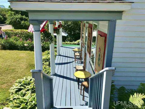 6397 State St, Garden, MI 49835 photo 3