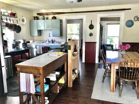 6397 State St, Garden, MI 49835 photo 11