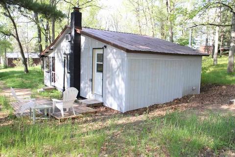 300 Robert St, Harrison, MI 48625 photo 16