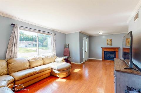 496 Windy Blf, Flushing, MI 48433 photo 7