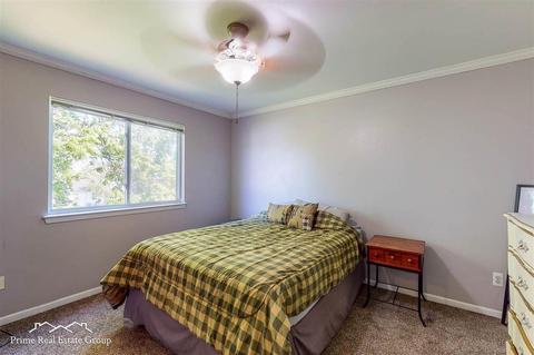 496 Windy Blf, Flushing, MI 48433 photo 17
