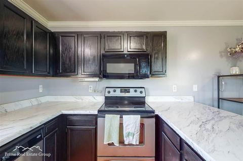 496 Windy Blf, Flushing, MI 48433 photo 13