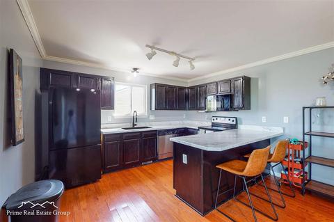 496 Windy Blf, Flushing, MI 48433 photo 11