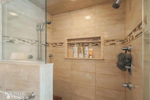 744 University Pl, Grosse Pointe, MI 48230 photo 18