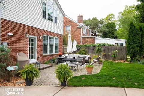 744 University Pl, Grosse Pointe, MI 48230 photo 28