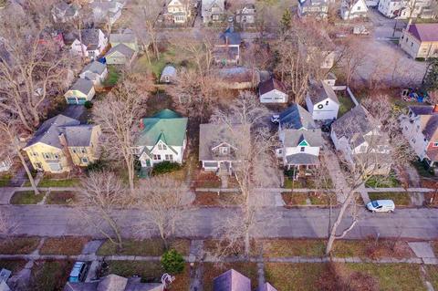 725 Thomson, Flint, MI 48503 photo 3