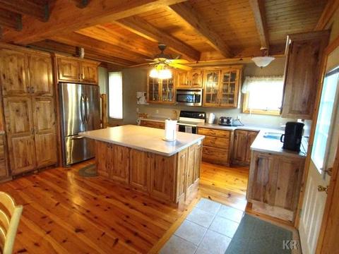 6425 Swallow, Harrison, MI 48625 photo 10