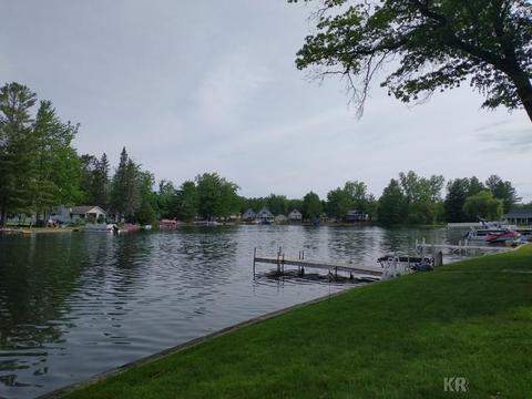 6425 Swallow, Harrison, MI 48625 photo 8