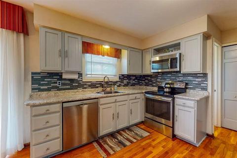 501 N Elms Rd, Flushing, MI 48433 photo 14