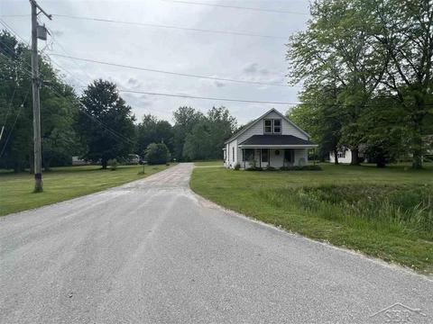1566 S Badour, Midland, MI 48640