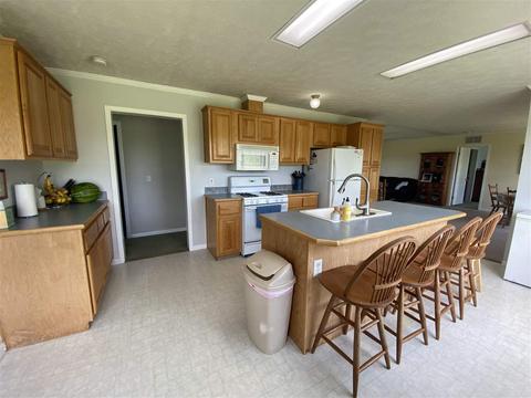1774 Hilts, Gladwin, MI 48624 photo 8