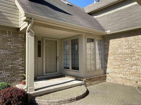 16909 Boulder Way, Macomb, MI 48042 photo 4