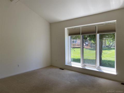 16909 Boulder Way, Macomb, MI 48042 photo 28