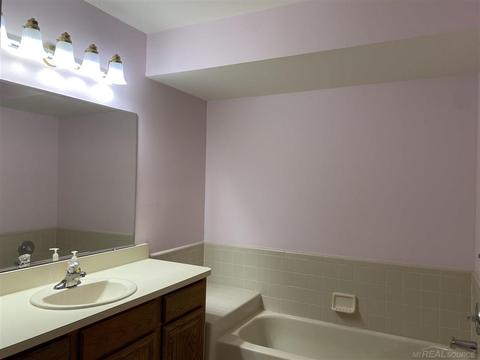 16909 Boulder Way, Macomb, MI 48042 photo 30