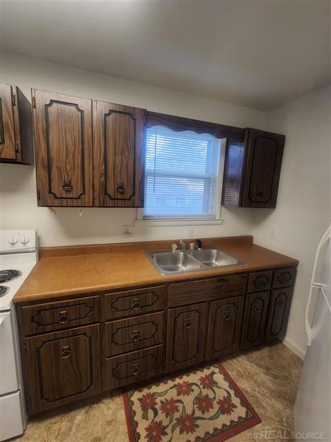 1109 Whiting, Saint Clair, MI 48079 photo 23