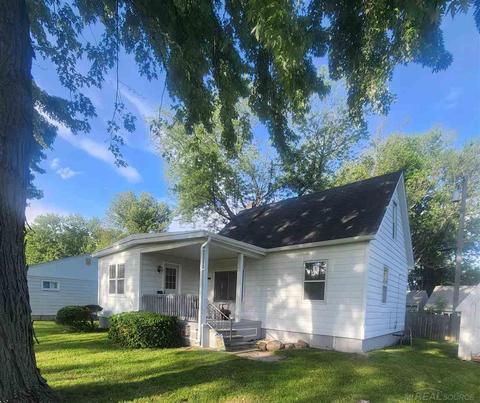 1109 Whiting, Saint Clair, MI 48079 photo 2