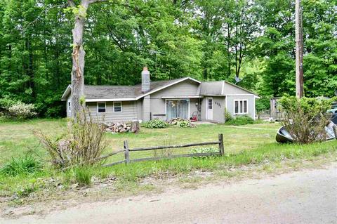 4431 E Monroe Rd, Harrison, MI 48625 photo 1