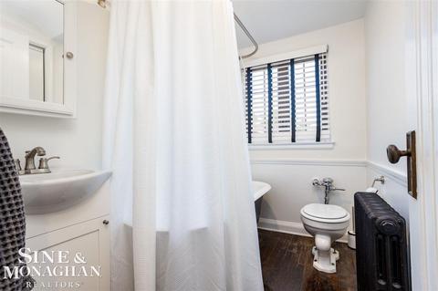 472 Saint Clair St, Grosse Pointe, MI 48230 photo 27