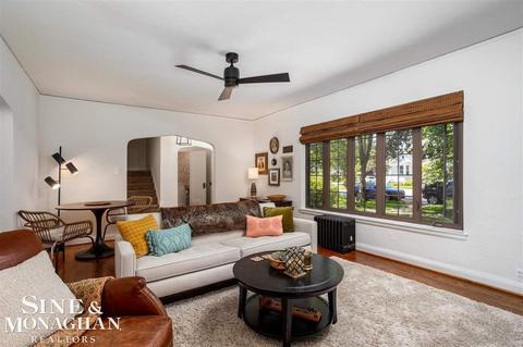472 Saint Clair St, Grosse Pointe, MI 48230 photo 7