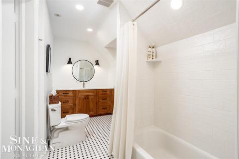 472 Saint Clair St, Grosse Pointe, MI 48230 photo 23