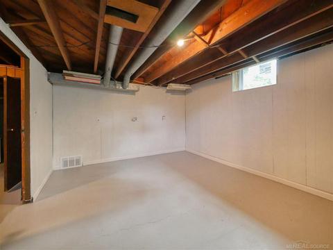 76080 North, Armada, MI 48005 photo 16