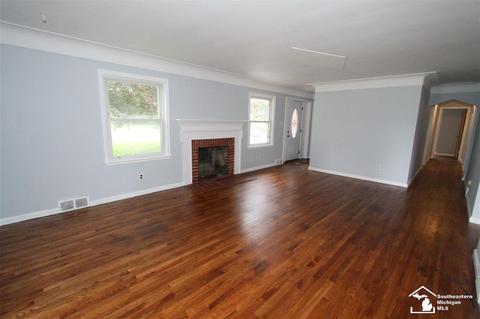 1884 N Monroe St, Monroe, MI 48162 photo 12