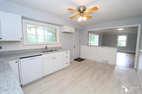 1884 N Monroe St, Monroe, MI 48162 photo 19