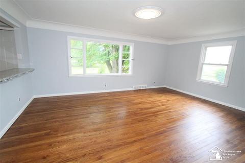 1884 N Monroe St, Monroe, MI 48162 photo 15