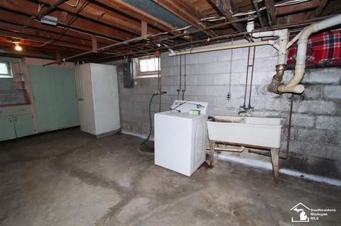 1884 N Monroe St, Monroe, MI 48162 photo 33