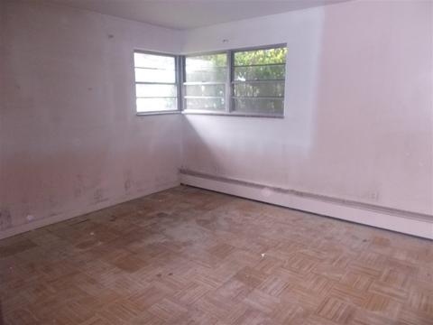 3255 Mackin, Flint, MI 48504 photo 9