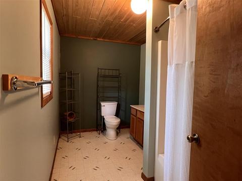 1448 Grant Ave, Harrison, MI 48625 photo 33