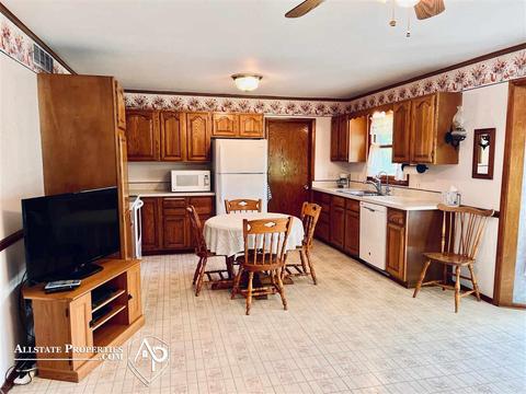 10274 E Mt Morris Rd, Davison, MI 48423 photo 11