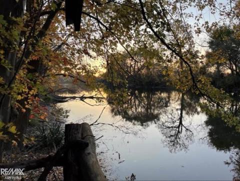 00 Riverside Dr, Clinton Township, MI 48036