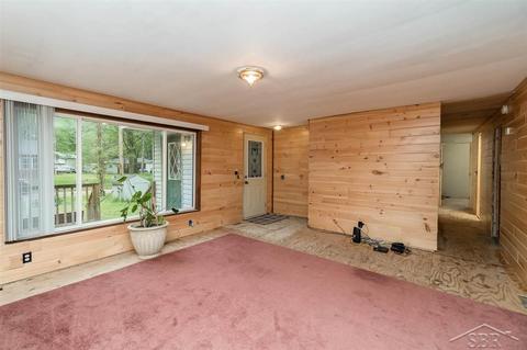 944 E Maple, Beaverton, MI 48612 photo 5