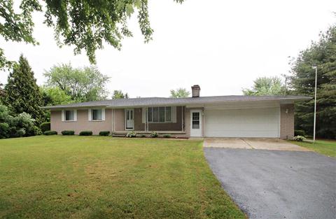 10075 W Coldwater Rd, Flushing, MI 48433 photo 1