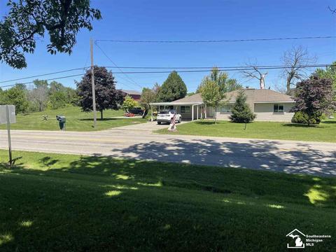 5150 Hunt Rd, Adrian, MI 49221 photo 1
