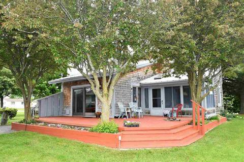 615 Au Gres River Dr, Au Gres, MI 48703 photo 1