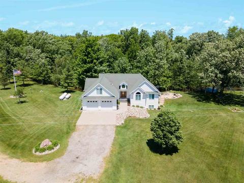 4433 Howard Rd, Gladwin, MI 48624 photo 4
