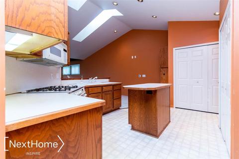 9419 Mountain Ash Ct, Davison, MI 48423 photo 9