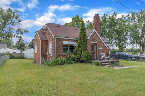 4225 Branch Rd, Flint, MI 48506 photo 2