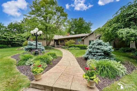 400 E Hurd Rd, Monroe, MI 48162 photo 8
