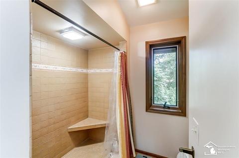 400 E Hurd Rd, Monroe, MI 48162 photo 40