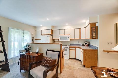 400 E Hurd Rd, Monroe, MI 48162 photo 77