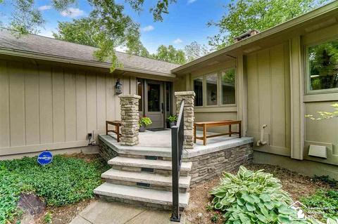 400 E Hurd Rd, Monroe, MI 48162 photo 9