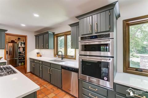 400 E Hurd Rd, Monroe, MI 48162 photo 29