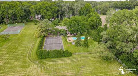 400 E Hurd Rd, Monroe, MI 48162 photo 3