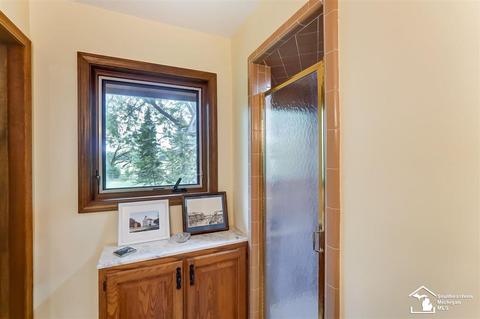 400 E Hurd Rd, Monroe, MI 48162 photo 48