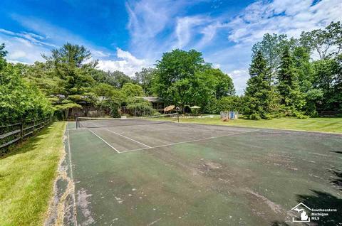 400 E Hurd Rd, Monroe, MI 48162 photo 96